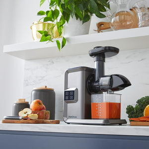 Chef’sChoice Horizontal Cold Press Masticating Juicer, in Silver- Lifestyle
